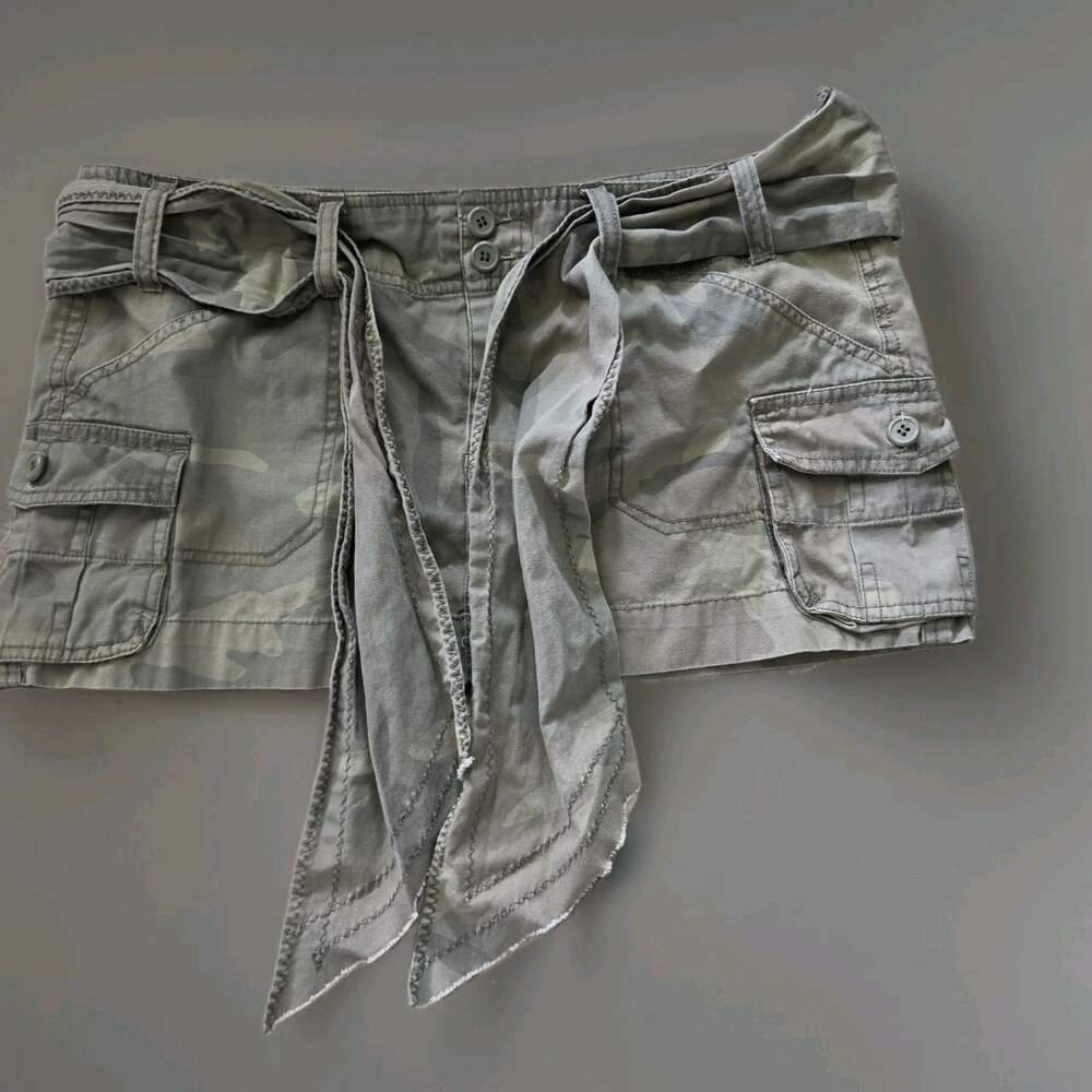 Bluenotes Mini Skirt Size 5 Camo Cargo Belted Y2K Utility Indie Sleaze Grunge